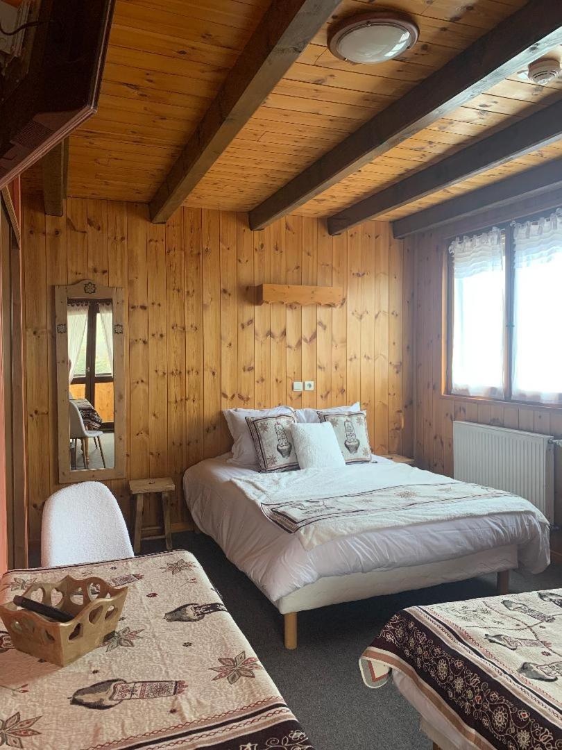 Hotel Les Catrems & Le Montagnou