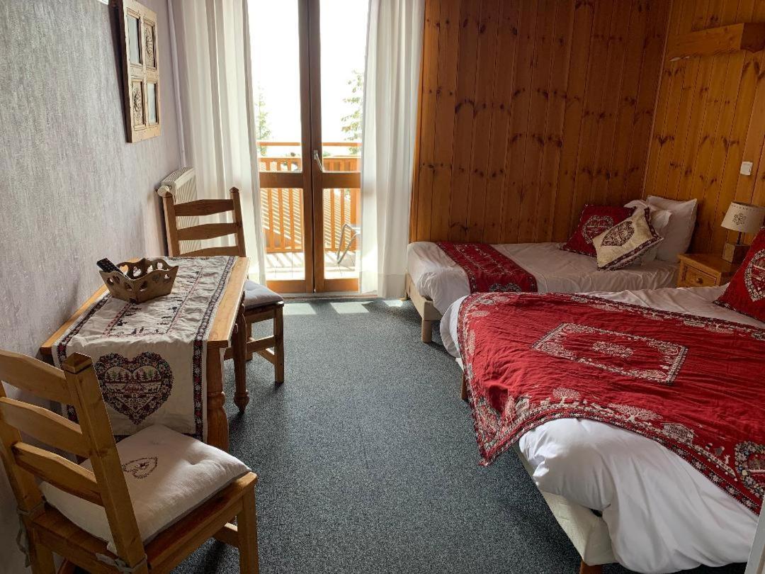 Hotel Les Catrems & Le Montagnou 2*